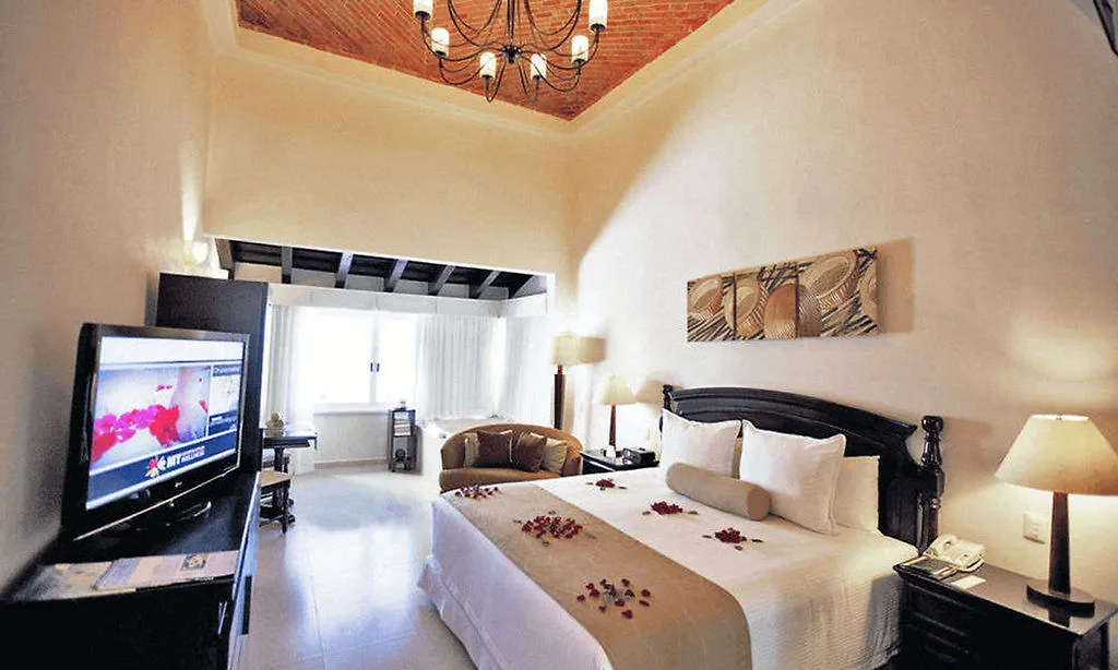 Hidden Beach Resort Au Naturel Adults Only Catamaran, Cenote & More Inclusive Akumal