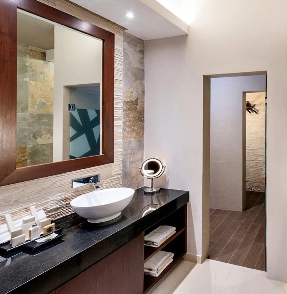 *****  Hidden Beach Resort Au Naturel Adults Only Catamaran, Cenote & More Inclusive Akumal Messico
